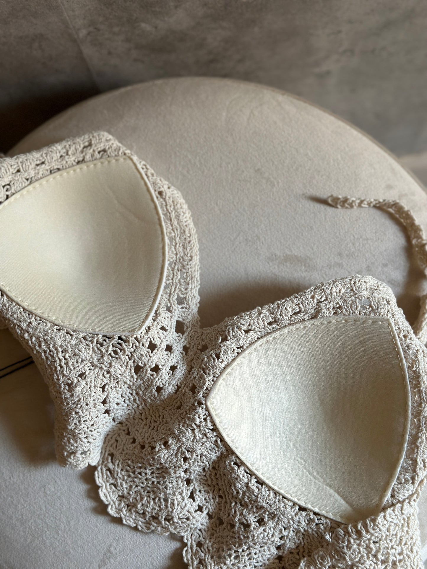 reggiseno macramè
