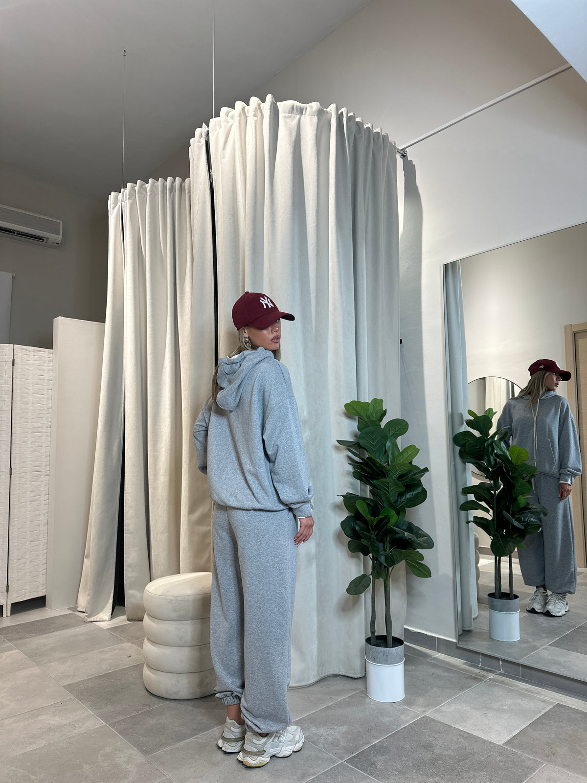 tuta comfy style grey