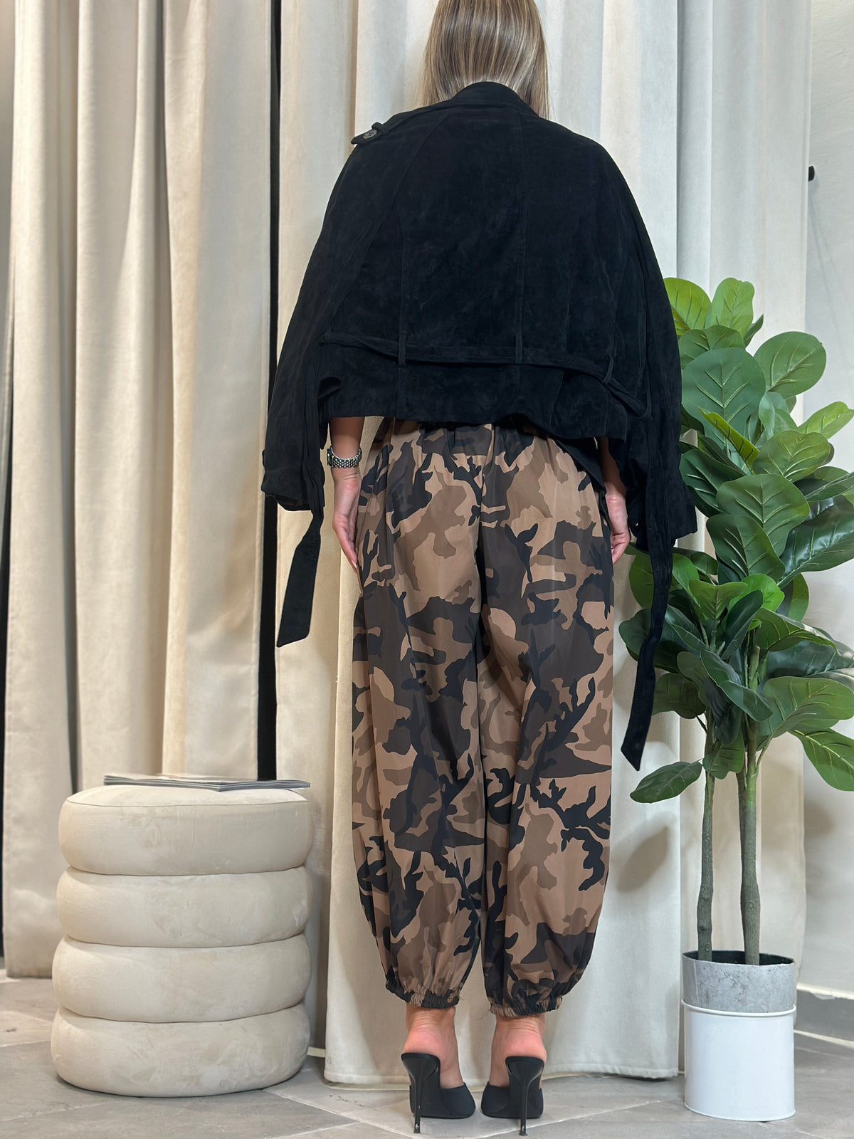 pantaloni camouflage beige