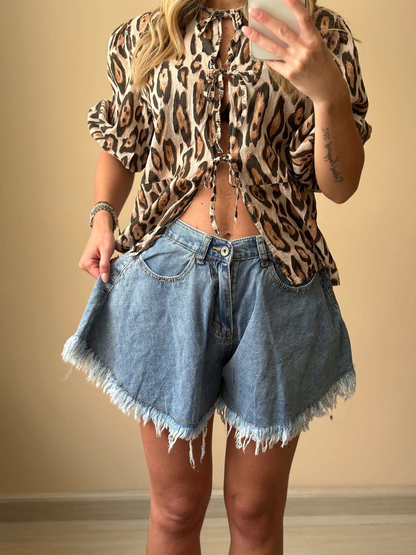pantaloncino denim farfalla