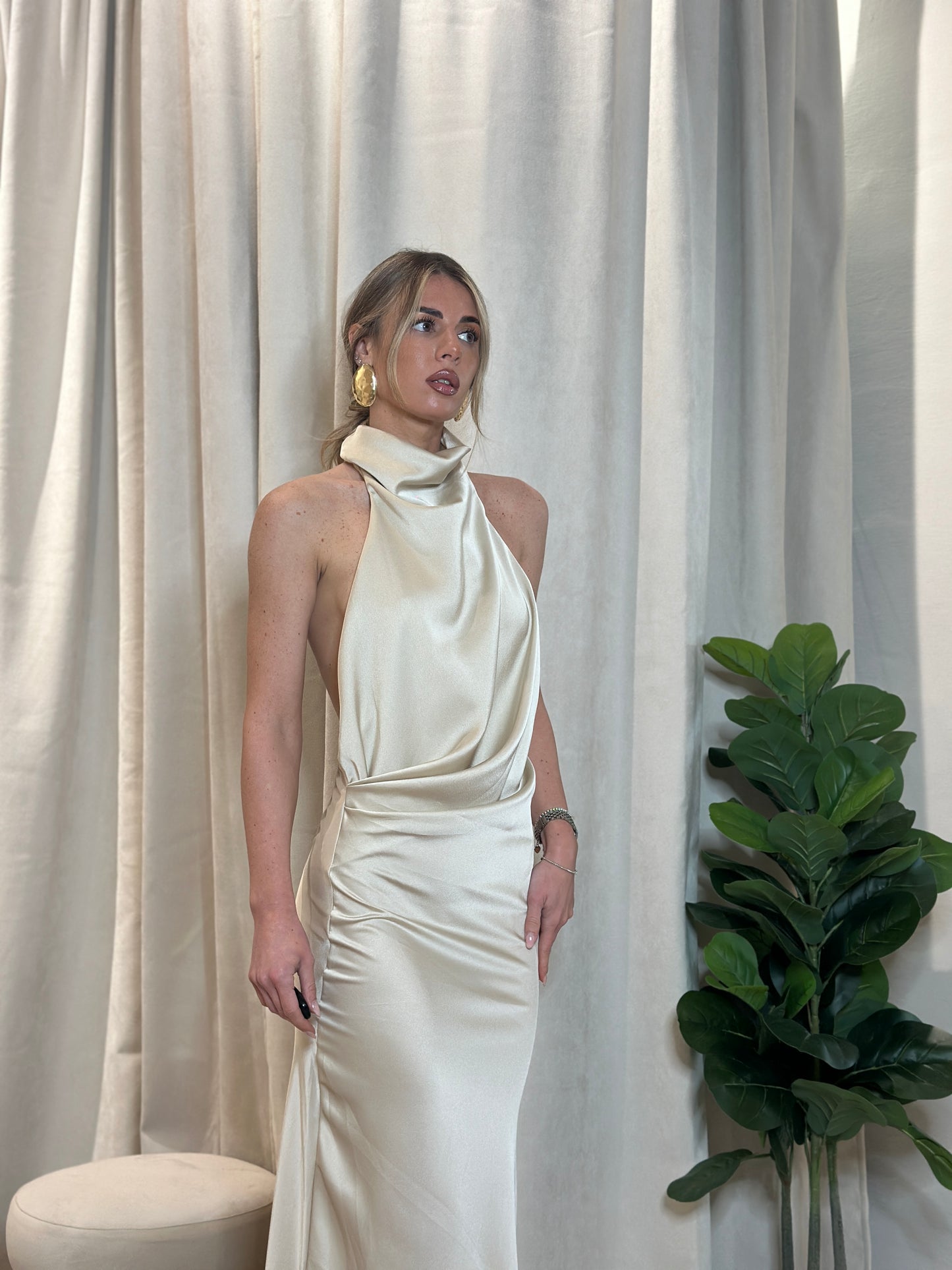 dress sofia