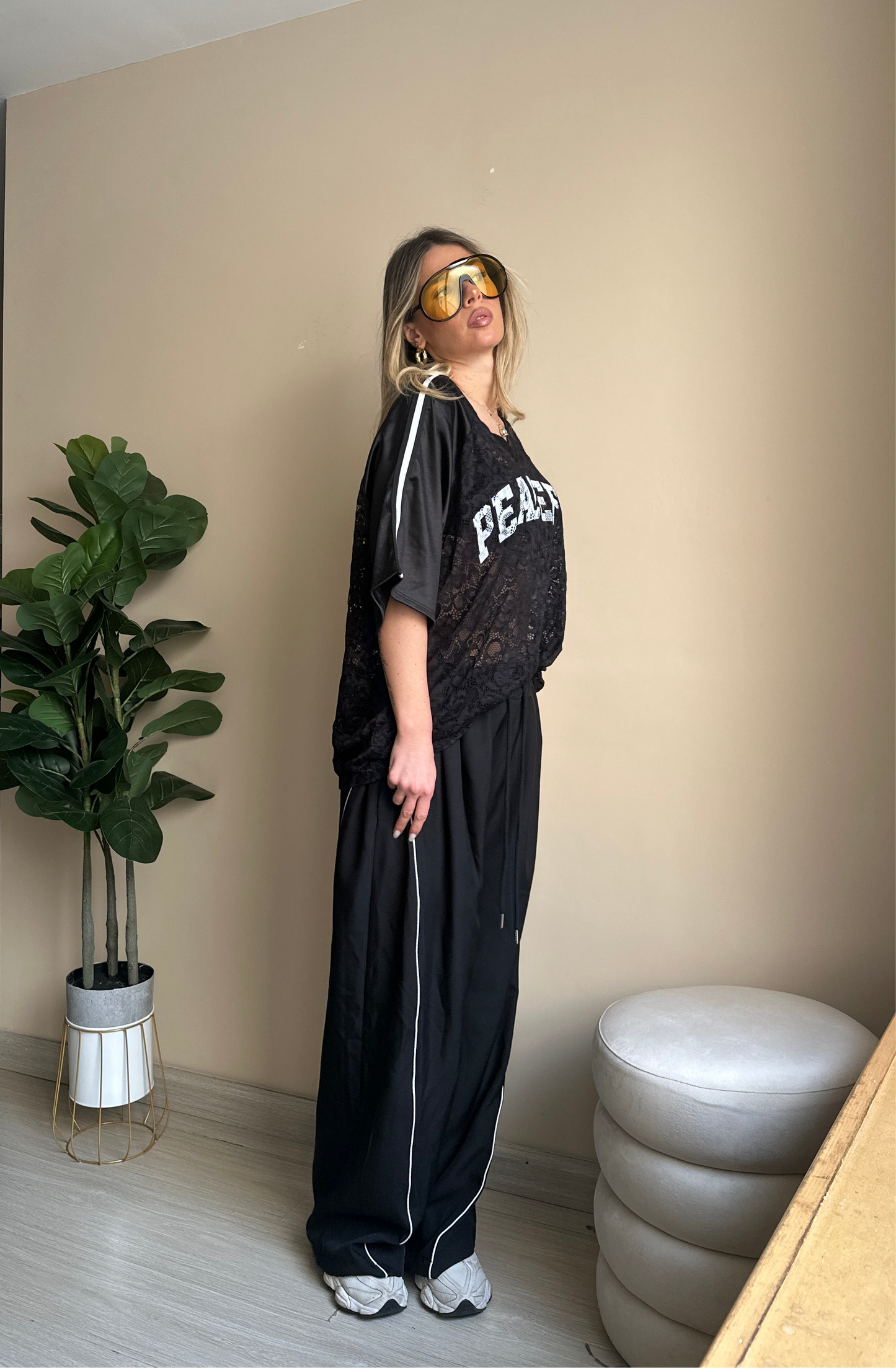 t-shirt basket
