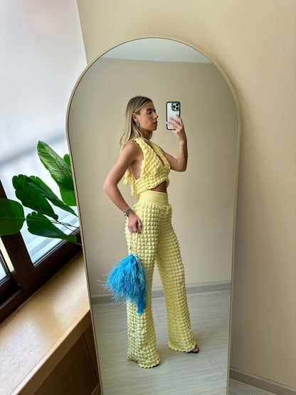 Set Yellow