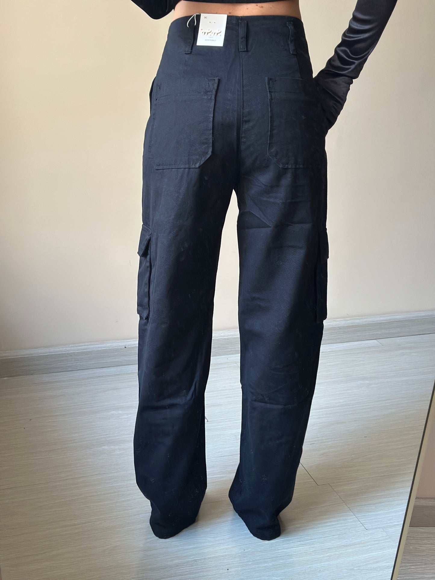 cargo black