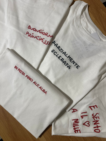 T-shirt scritta