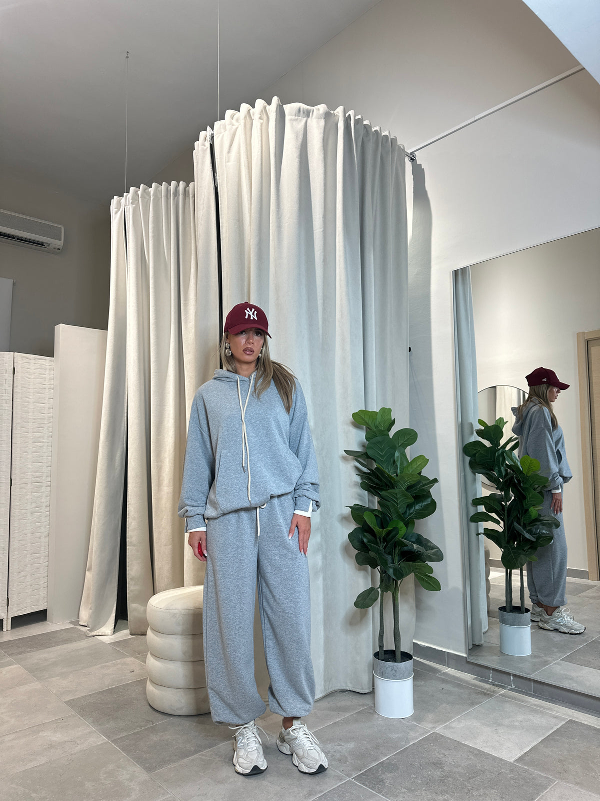 tuta comfy style grey